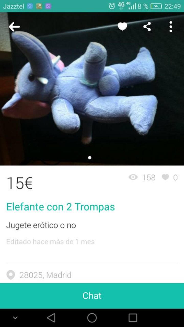 ELEFANTE CON DOS TROMPAS